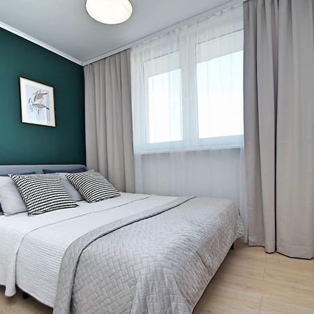 Apartament Korfantego Citycentre Z Widokiem Na Spodek Katowice Kültér fotó